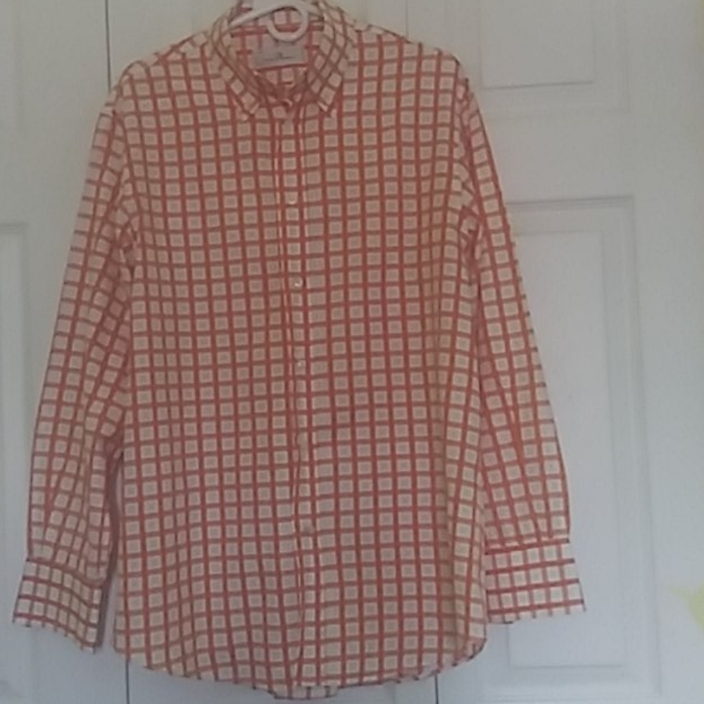 Men's dress shirt